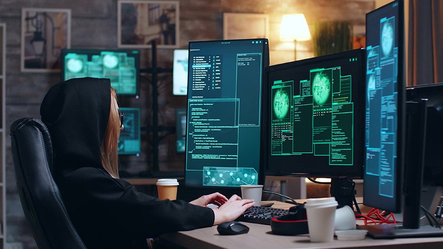 female hacker